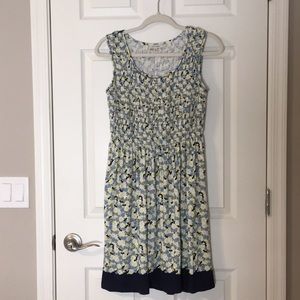 Sz M Max Studio smocked Top floral dress